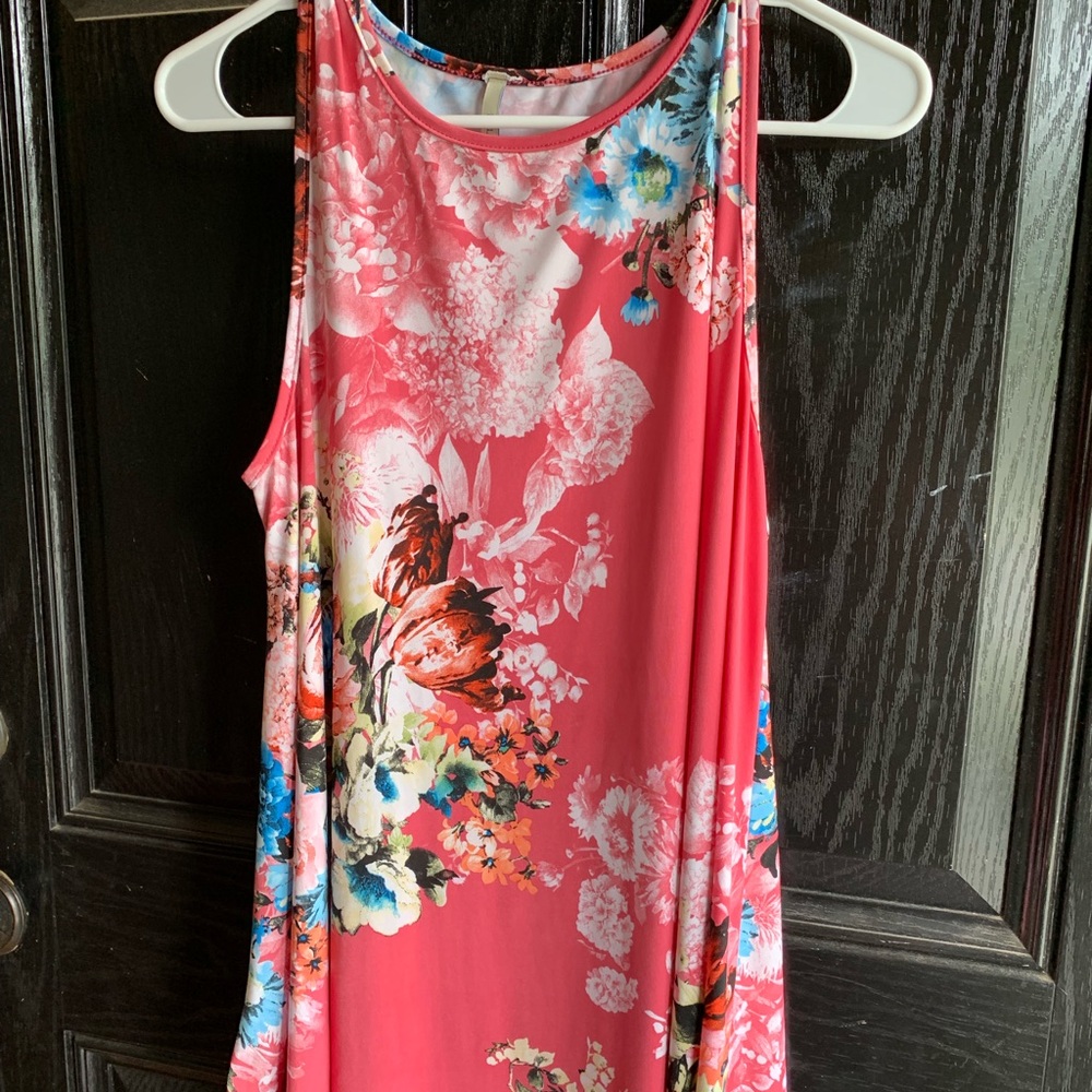 Bellamie floral swing tank. Size medium.